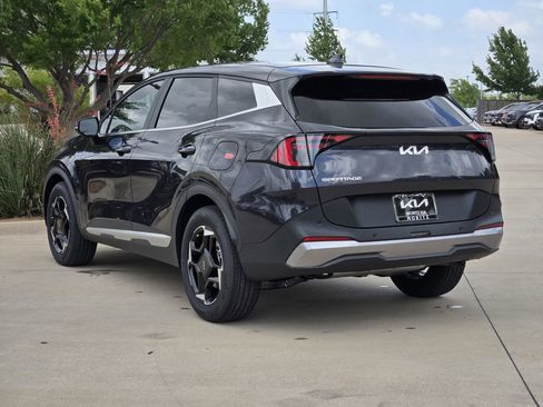New 2026 Kia Sportage EX FWD image 3