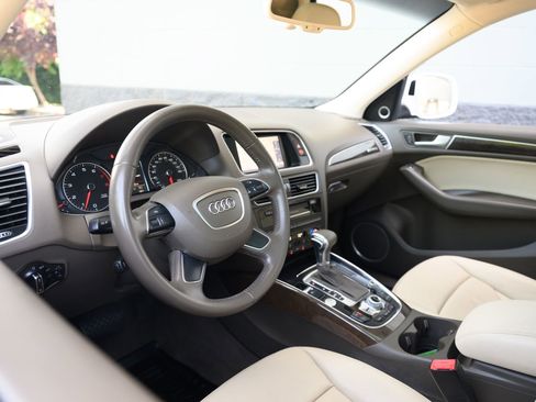 Used 2014 Audi Q5 2.0T Premium Plus AWD/4WD image 17