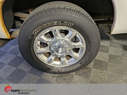 Used 2013 Ford F250 Lariat w/ Lariat Ultimate Pkg AWD/4WD image 37
