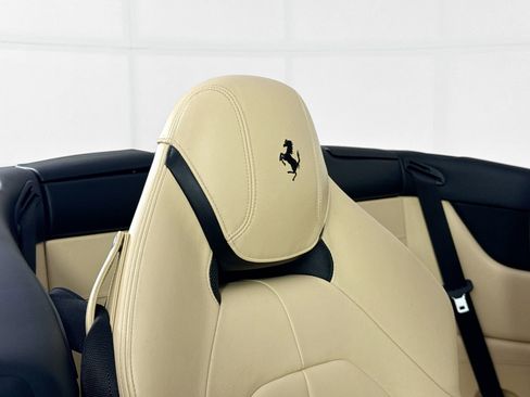 Certified 2017 Ferrari California T RWD image 24