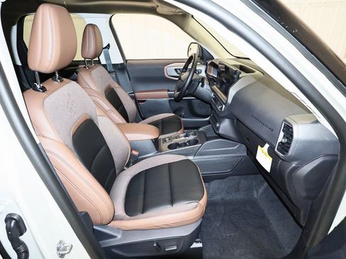 New 2025 Ford Bronco Sport Outer Banks w/ Outer Banks Tech Package+ image 14