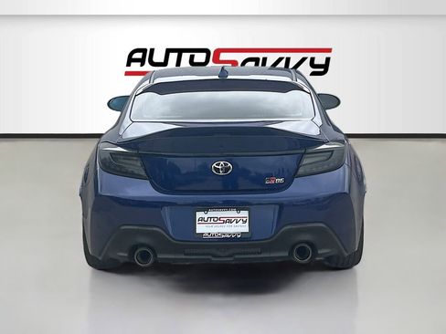 Used 2025 Toyota GR86 Premium RWD image 6