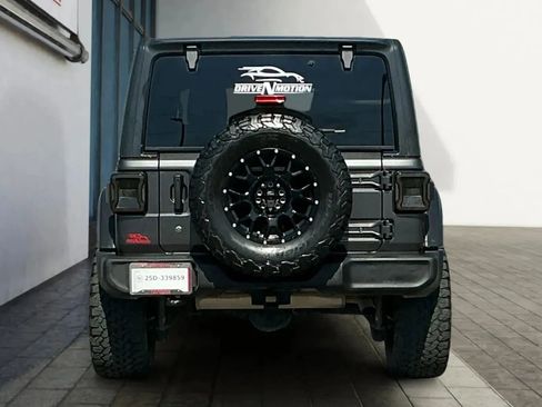 Used 2018 Jeep Wrangler Unlimited Sport S image 5