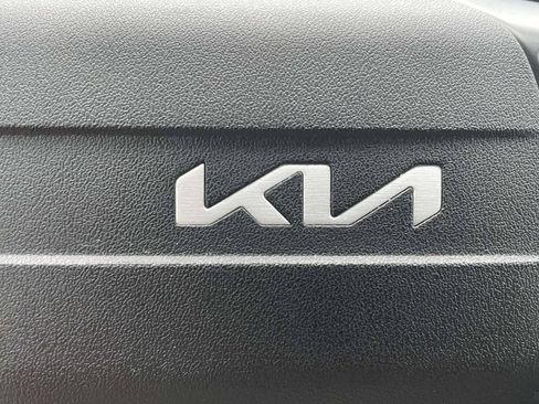 Used 2025 Kia K4 FWD image 29
