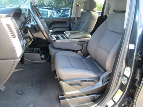 Used 2019 Chevrolet Silverado 1500 LT RWD image 18