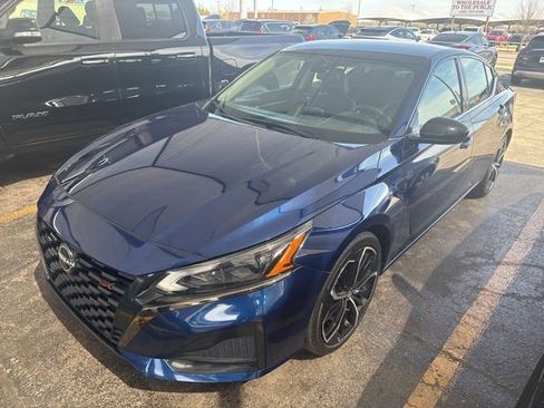 Used 2024 Nissan Altima 2.5 SR image 6