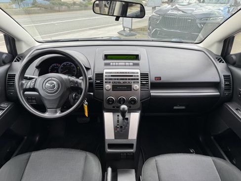 Used 2010 MAZDA MAZDA5 Sport image 22
