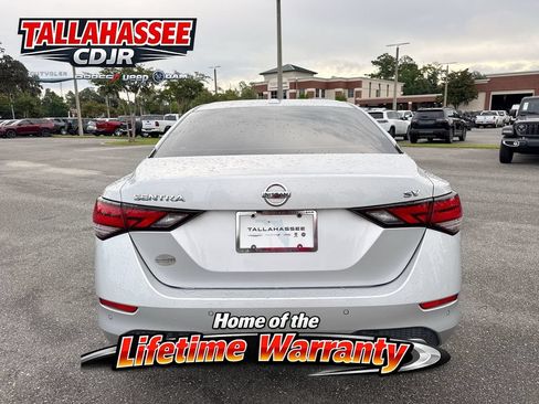 Used 2022 Nissan Sentra SV FWD image 4