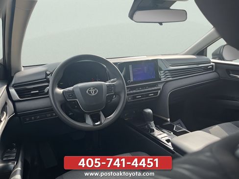 Used 2025 Toyota Camry LE FWD image 24