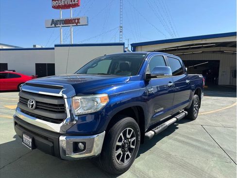 Used 2014 Toyota Tundra SR5 image 2