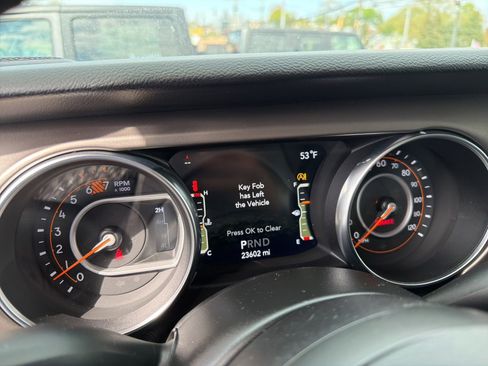 Used 2021 Jeep Wrangler Sport S AWD/4WD image 5