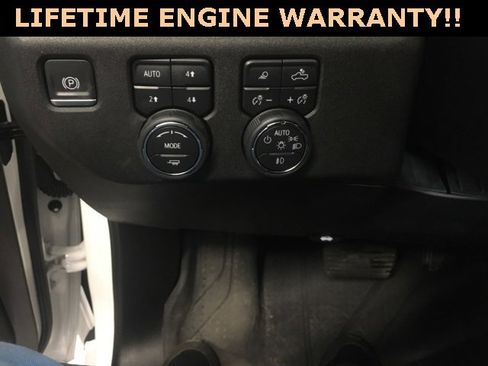 Certified 2024 Chevrolet Silverado 1500 High Country w/ High Country Premium Package image 17