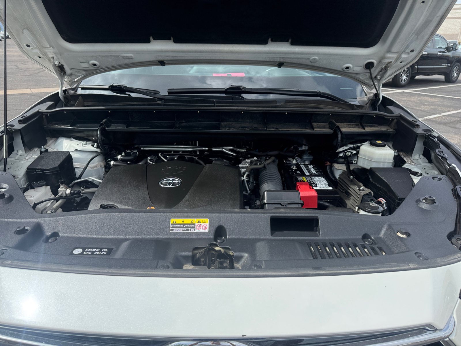 Used 2021 Toyota Highlander Limited FWD image 21