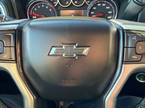Used 2022 Chevrolet Silverado 1500 RST w/ Z71 Off-Road Package image 23