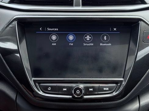 Used 2022 Chevrolet TrailBlazer LT w/ Convenience Package FWD image 36