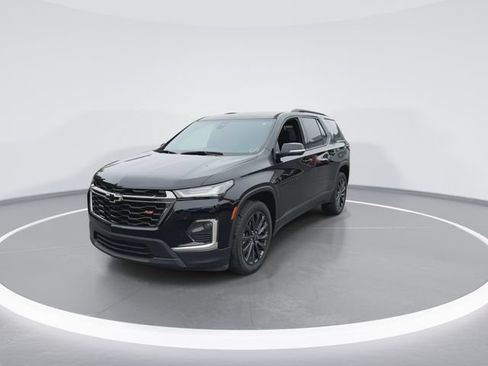 Used 2023 Chevrolet Traverse RS FWD image 3