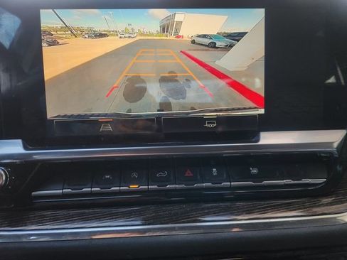 Certified 2023 GMC Sierra 1500 Elevation image 17