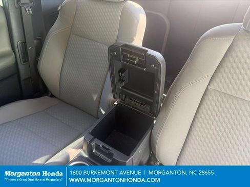 Used 2020 Toyota Tacoma SR w/ SR Convenience Package RWD image 19
