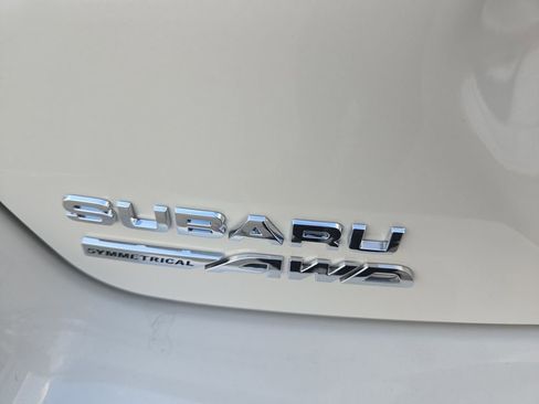 Certified 2025 Subaru Crosstrek 2.0i Premium AWD/4WD image 16