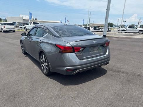 Used 2021 Nissan Altima 2.5 SR FWD image 5