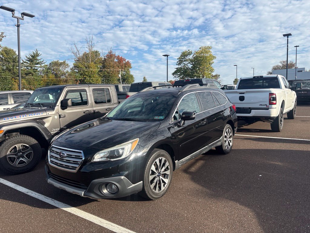 Used 2016 Subaru Outback 2.5i Limited AWD/4WD image 4