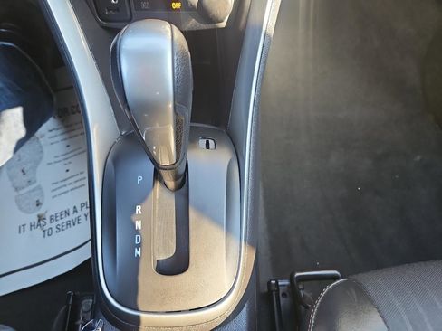 Used 2017 Chevrolet Trax LT w/ LT Convenience Package image 32