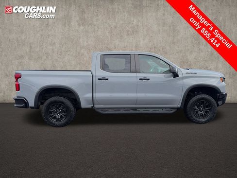 Used 2024 Chevrolet Silverado 1500 ZR2 w/ Technology Package AWD/4WD image 9