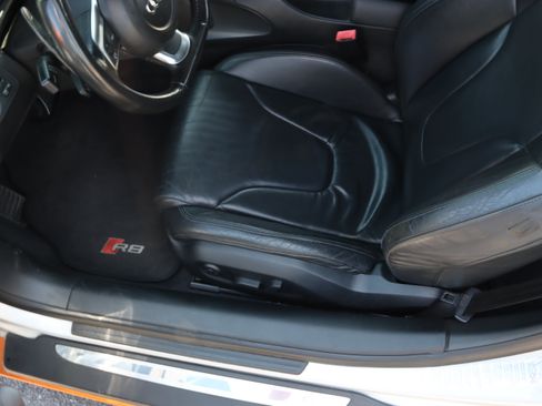 Used 2009 Audi R8 V8 AWD/4WD image 19