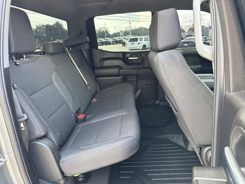Used 2024 Chevrolet Silverado 1500 Custom image 18