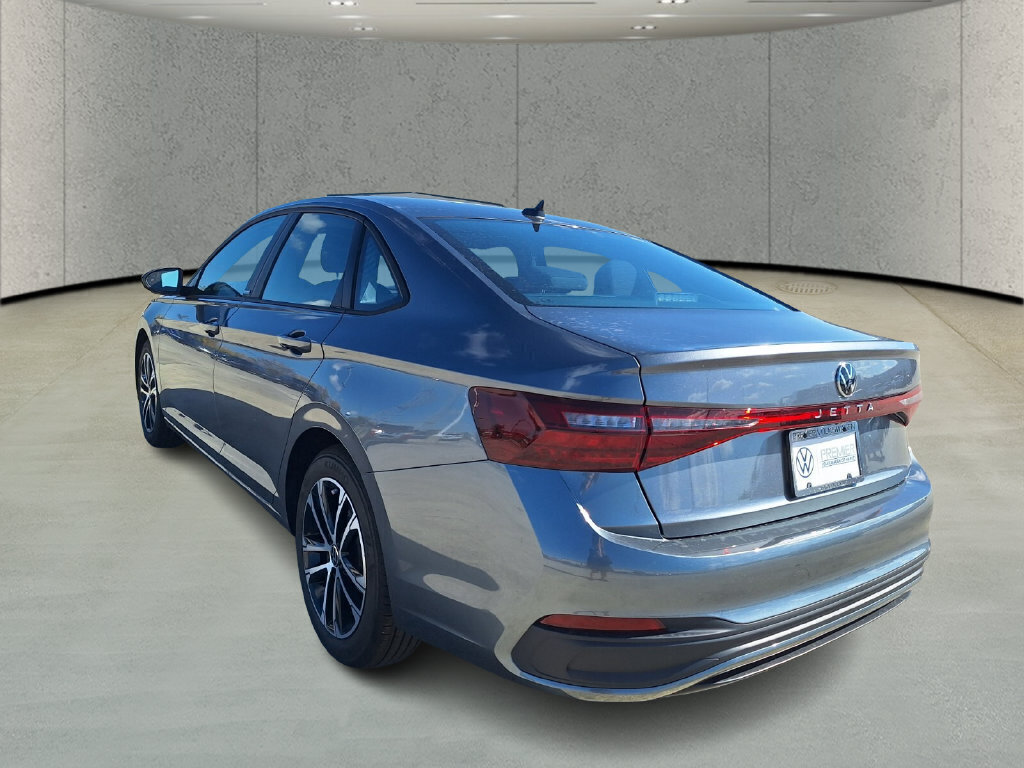 Used 2026 Volkswagen Jetta Sport FWD image 3