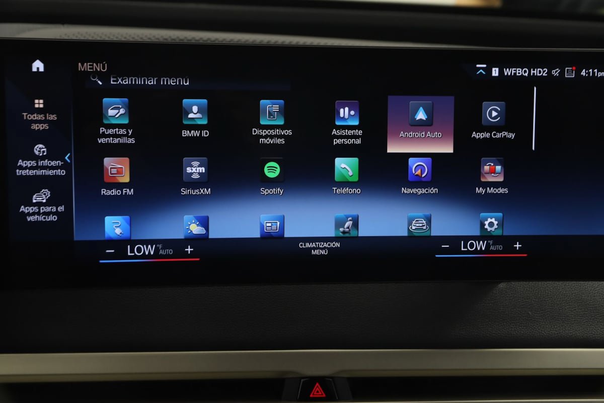 Used 2023 BMW iX xDrive50 AWD/4WD image 36