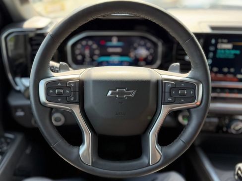 Used 2026 Chevrolet Silverado 1500 LT Trail Boss w/ LT Trail Boss Premium Package AWD/4WD image 8