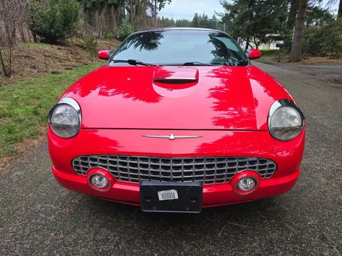 Used 2002 Ford Thunderbird image 8