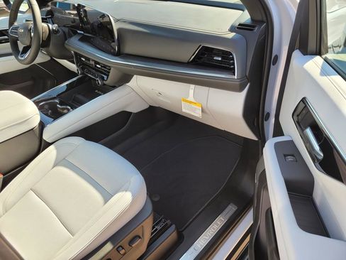 New 2026 Chevrolet Tahoe Premier w/ Sun And Tow Package image 6