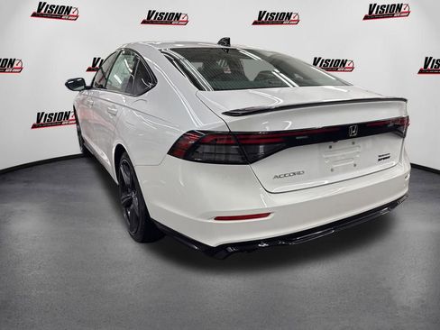 Used 2023 Honda Accord Sport image 7