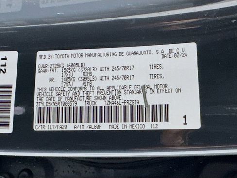 Used 2024 Toyota Tacoma SR w/ SR Upgrade Package AWD/4WD image 30