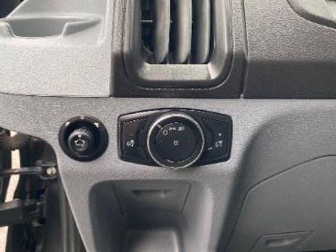 Used 2017 Ford Transit 350 XL RWD image 24