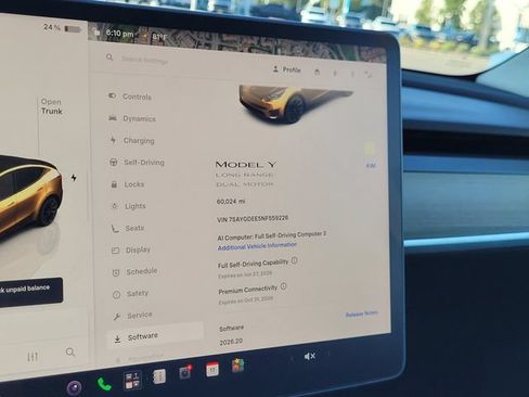 Used 2022 Tesla Model Y Long Range AWD/4WD image 8