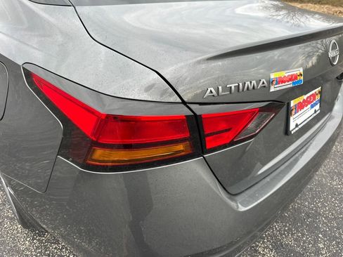 New 2025 Nissan Altima 2.5 SL image 33