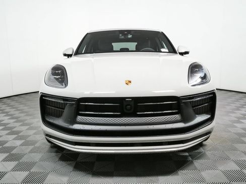 New 2026 Porsche Macan GTS AWD/4WD image 37