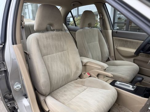 Used 2004 Honda Civic LX image 17