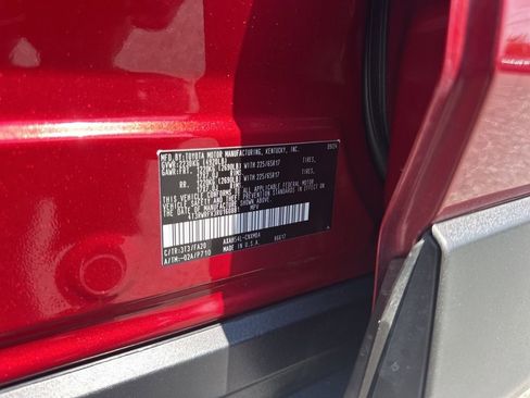 Used 2024 Toyota RAV4 XLE image 33