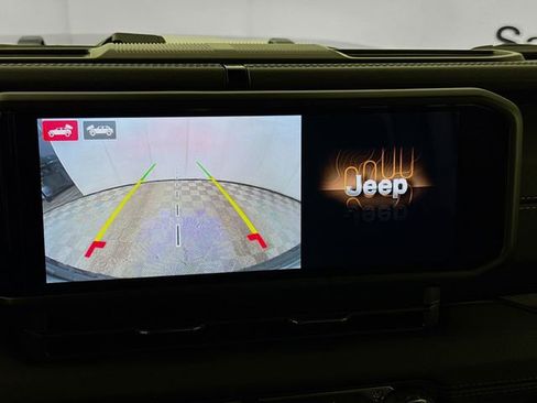 New 2026 Jeep Wrangler Unlimited Sahara AWD/4WD image 13