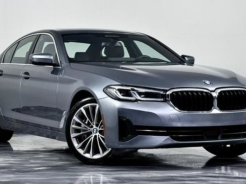 Used 2022 BMW 540i xDrive w/ Premium Package AWD/4WD image 2