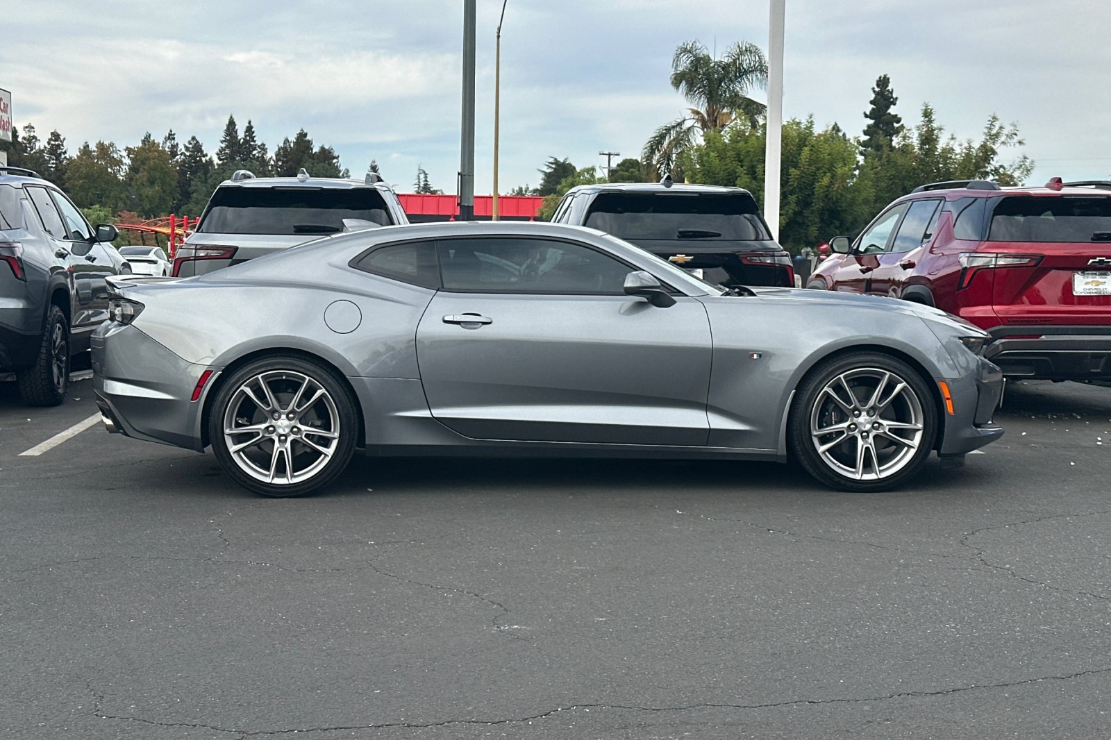 Used 2022 Chevrolet Camaro LT w/ RS Package RWD image 4