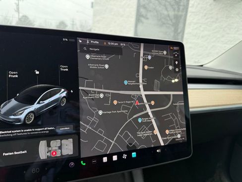 Used 2021 Tesla Model 3 Standard Range Plus image 10