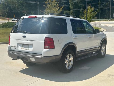 Used 2004 Ford Explorer Sport XLT image 21