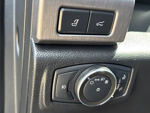 Used 2021 Ford Expedition Platinum AWD/4WD image 27