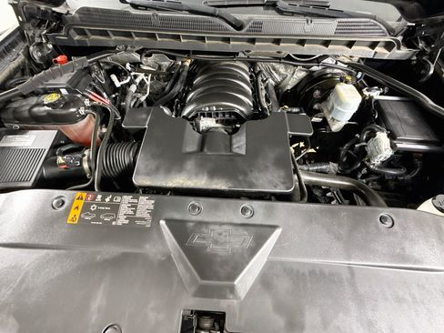 Used 2018 Chevrolet Silverado 1500 LT w/ All Star Edition RWD image 31
