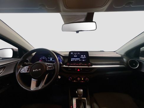 Used 2023 Kia Forte LXS FWD image 15